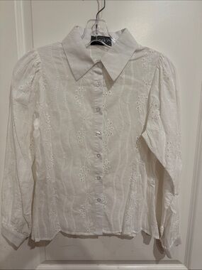 Cider White Eyelet Blouse - Size Small